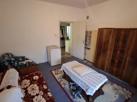 Sale, house, 199m², Kula, Srbija - image 12