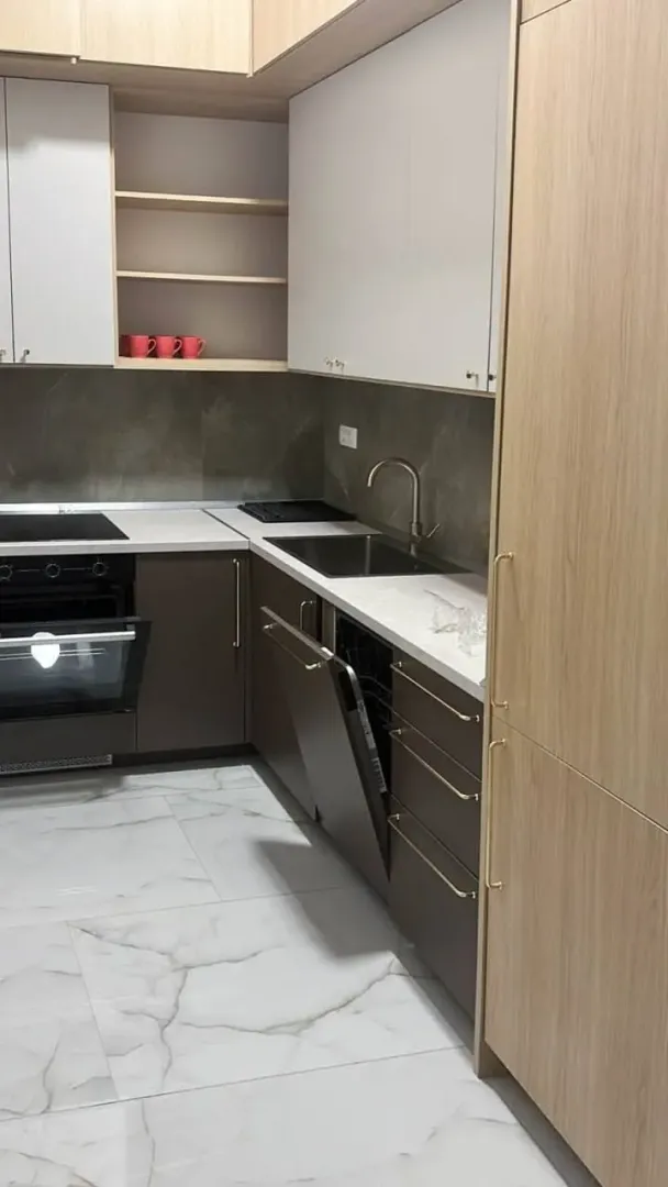Rent, two bedroom apartment, 70m², Lastva Grbaljska, Kotor