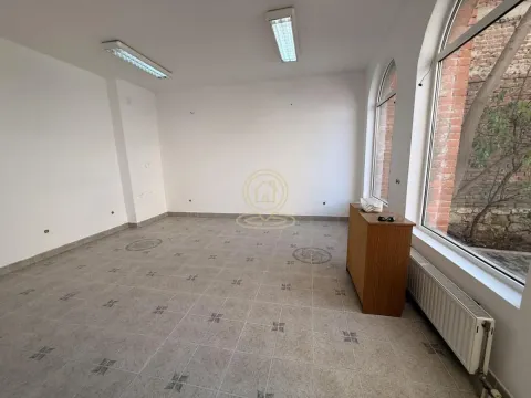 Rent, office space, 36m², Centar, Kragujevac - image 4