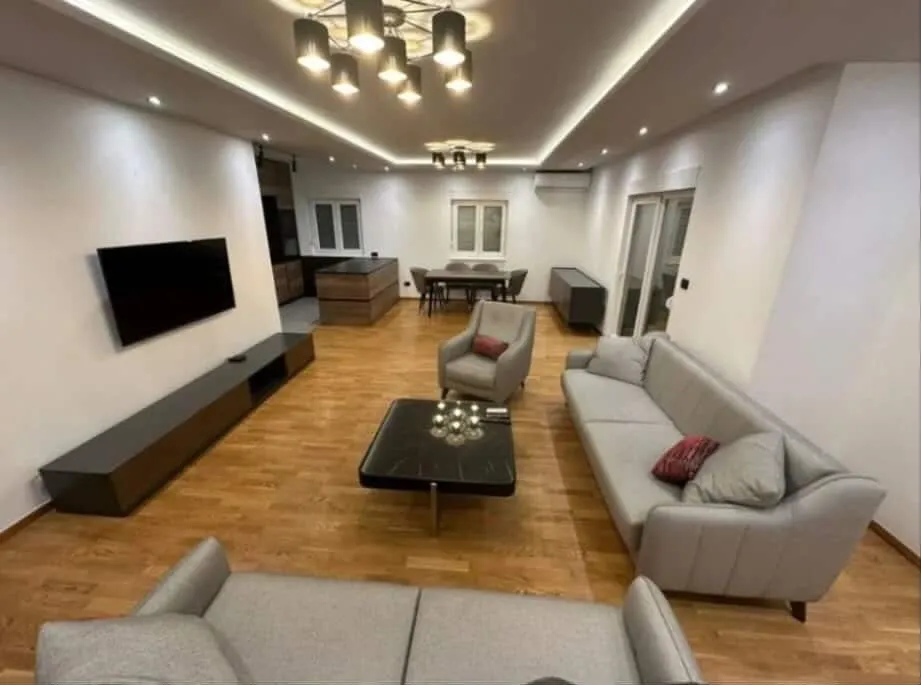 Rent, two bedroom apartment, 120m², City Kvart, Podgorica