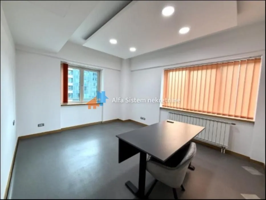 Rent, office space, 200m², Novi Beograd Sve Podlokacije, Beograd