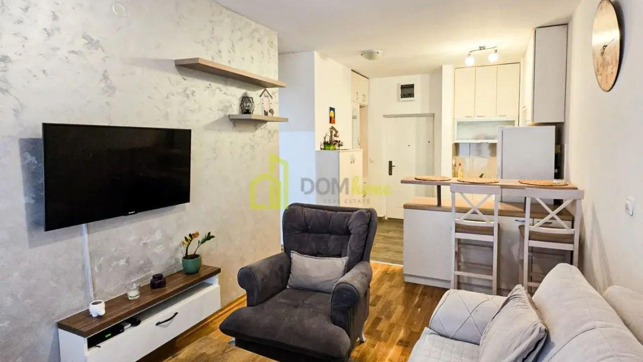 Izdavanje, jednosoban stan, 40m², Tuški Put, Podgorica