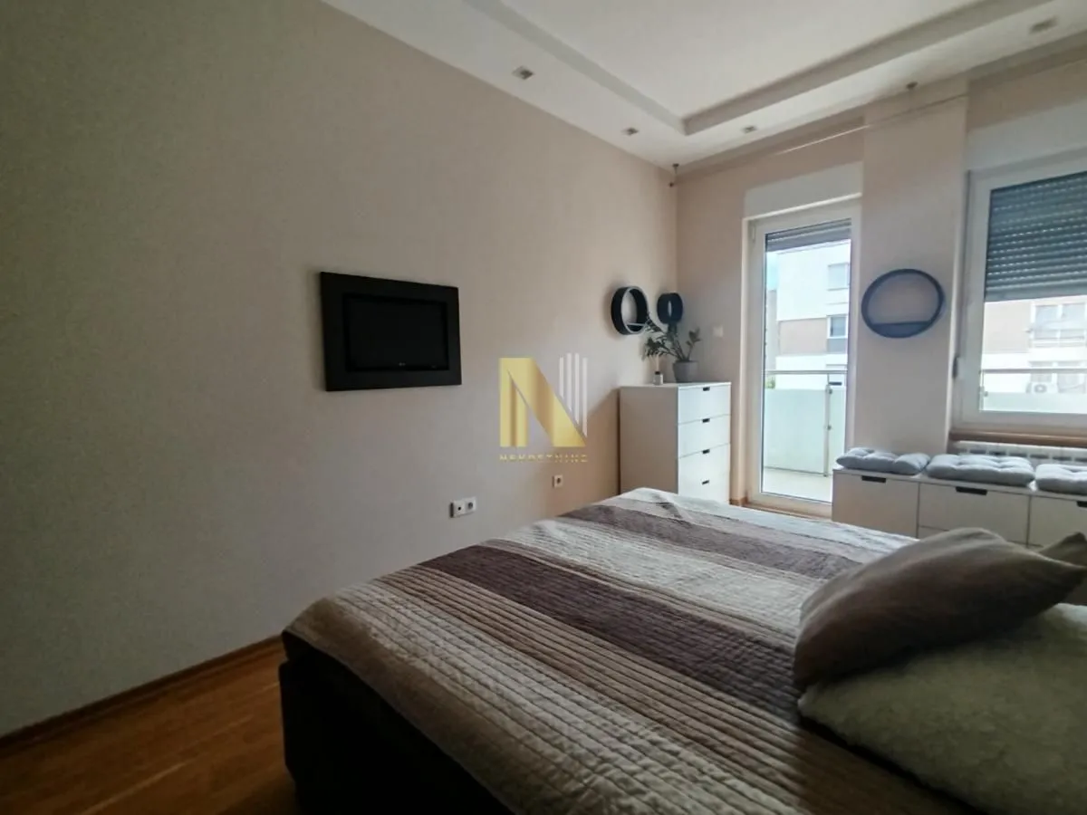 Izdavanje, dvosoban stan, 59m², Liman 3, Novi Sad Sve Podlokacije