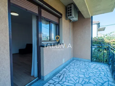 Izdavanje, trosoban stan, 110m², City Kvart, Podgorica - image 8