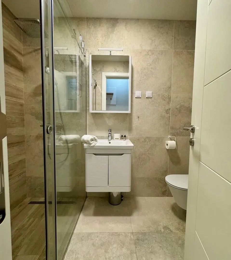 Prodaja, jednosoban stan, 37m², Kalimanj, Tivat