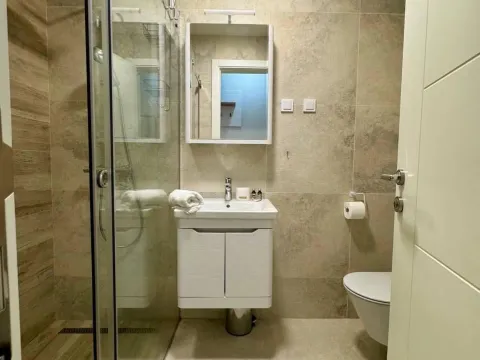 Prodaja, jednosoban stan, 37m², Kalimanj, Tivat - image 10