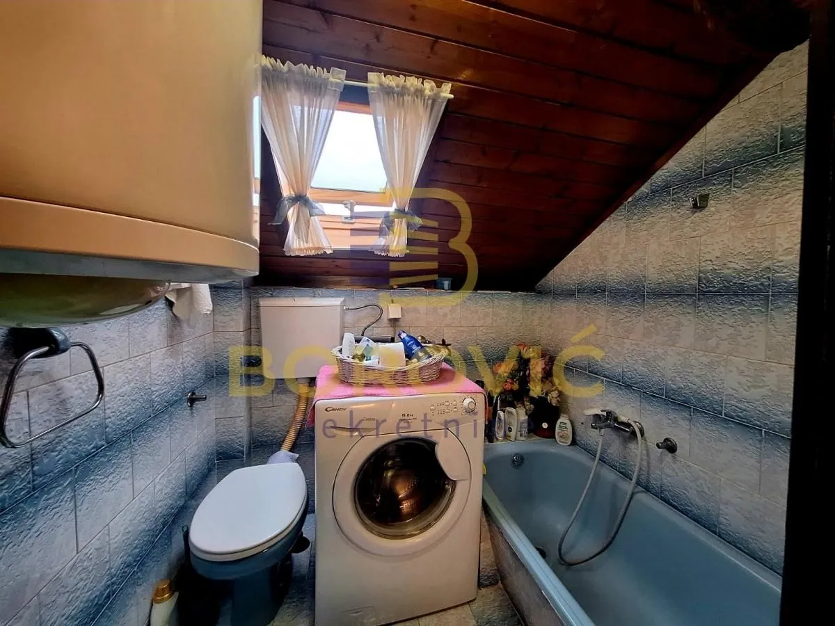 Prodaja, trosoban stan, 42m², Profesorska Kolonija, Palilula Sve Podlokacije