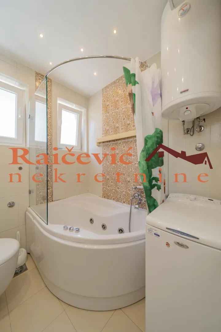 Izdavanje, dvosoban stan, 60m², Autokomanda, Voždovac Sve Podlokacije