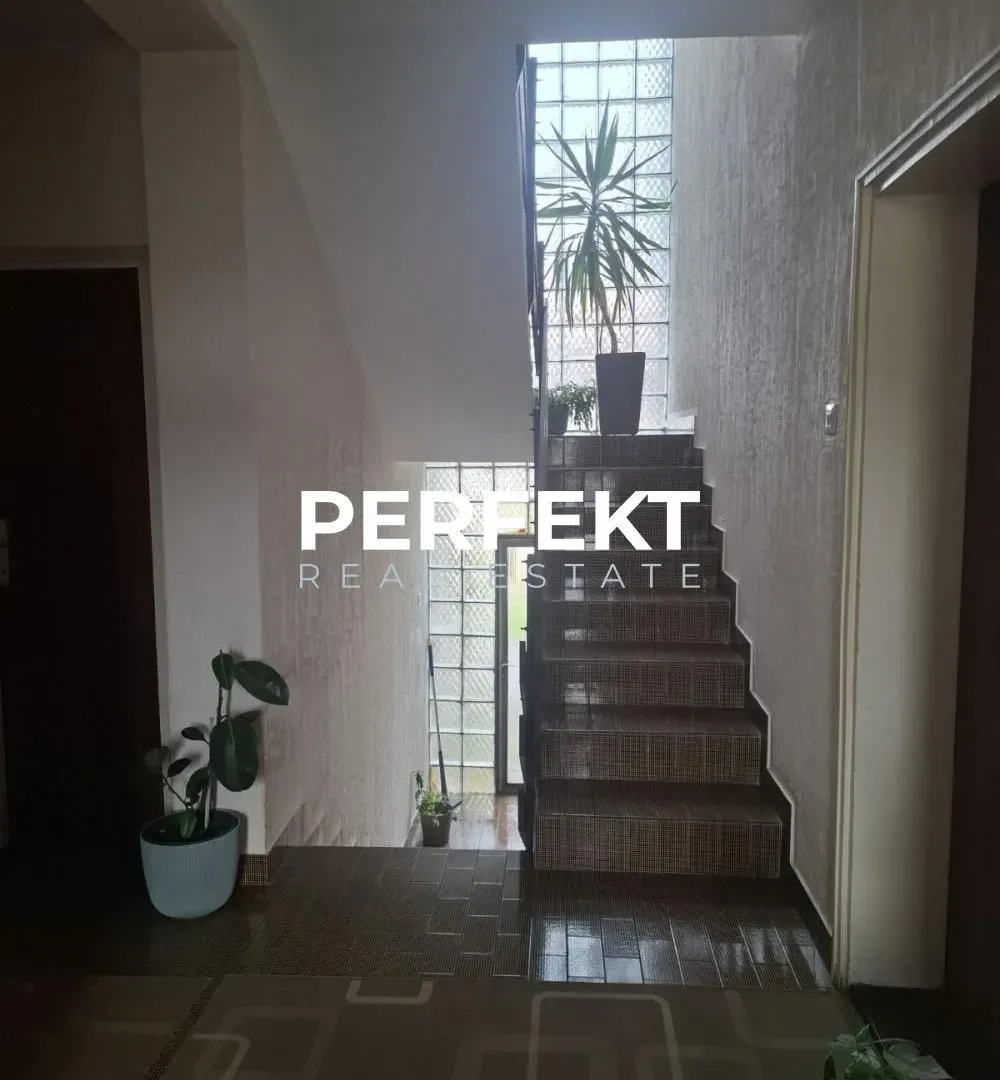 Prodaja, kuća, 273m², Pančevo, Srbija