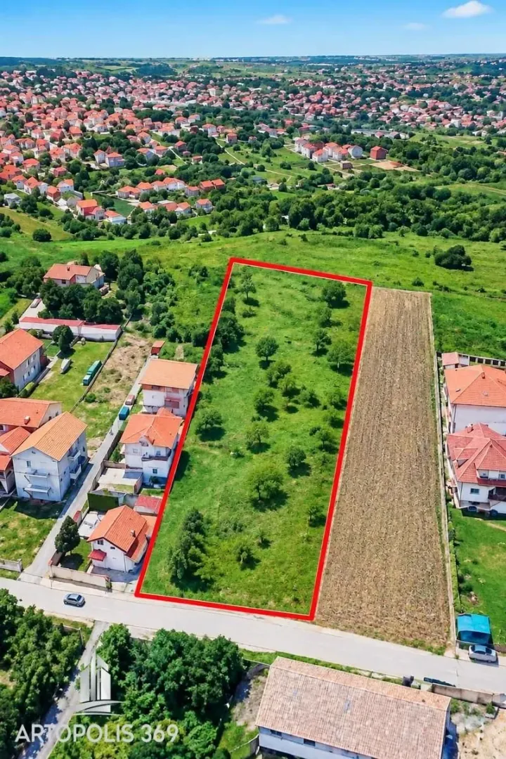 Prodaja, plac, 2500m², Veliki Mokri Lug, Zvezdara Sve Podlokacije