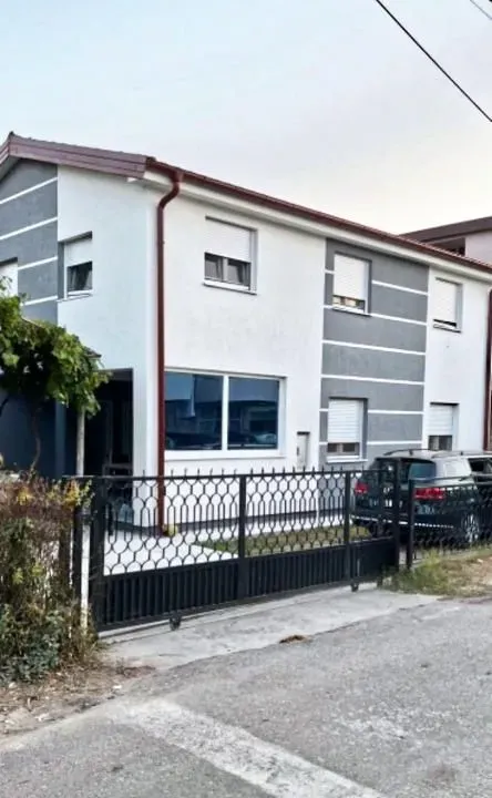 Sale, house, 200m², Gornji Štoj, Ulcinj