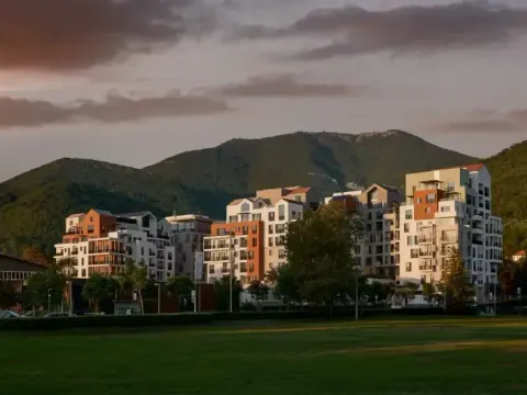 Prodaja, jednosoban stan, 60m², Porto Montenegro, Tivat - image 9