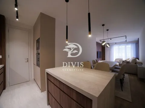 Izdavanje, trosoban stan, 130m², Crveni Krst, Beograd - image 9