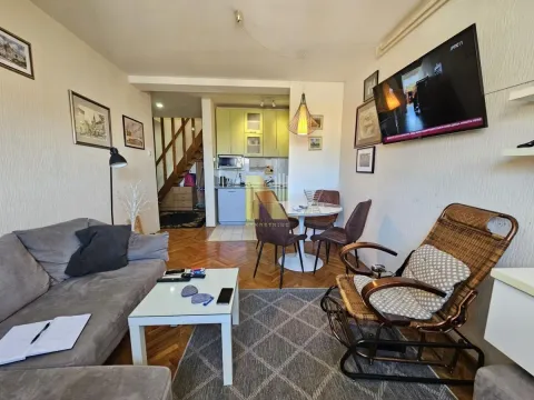 Prodaja, trosoban stan, 57m2, Bulevar Oslobodjenja, Novi Sad, Novi Sad