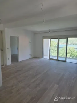 Prodaja, jednosoban stan, 55m², Stoliv, Kotor - image 3