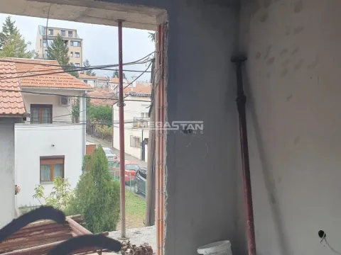 Prodaja, dvosoban stan, 65m², Olimp, Zvezdara Sve Podlokacije - image 5