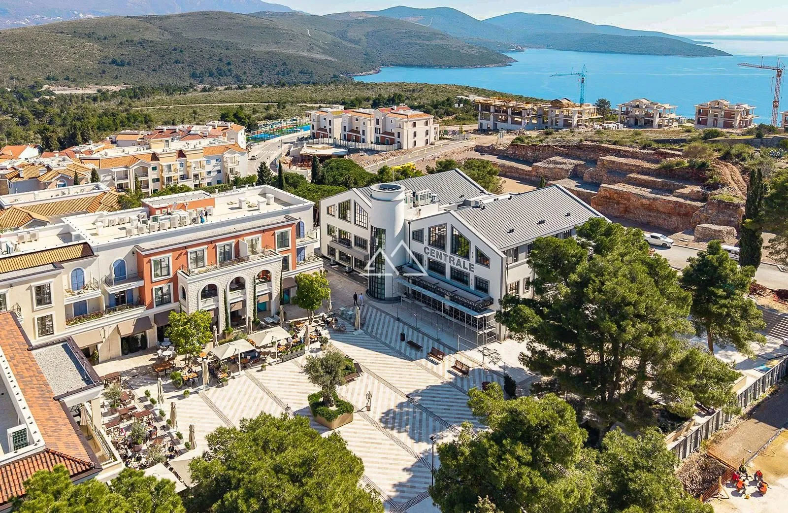 Prodaja, jednosoban stan, 65m², Luštica Bay, Tivat