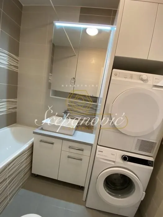 Sale, four bedroom apartment, 86m², Nova Detelinara, Novi Sad Sve Podlokacije
