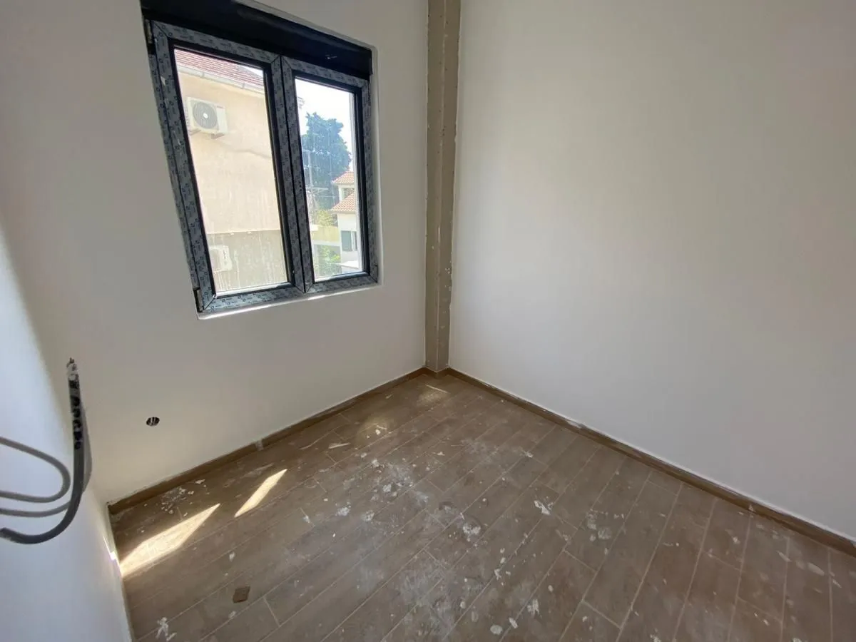 Prodaja, dvosoban stan, 50m², Đenovići, Herceg Novi