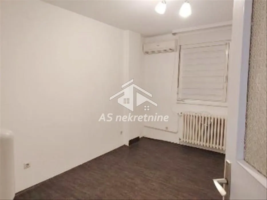 Rent, office space, 80m², Palilula Sve Podlokacije, Beograd