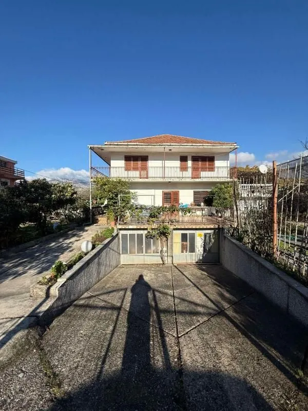 Prodaja, kuća, 240m², Bijelo Polje, Crna Gora