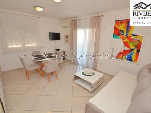 Prodaja, jednosoban stan, 40m², Igalo, Herceg Novi