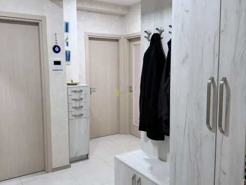 Prodaja, stan, 72m², City Kvart, Podgorica - image 7