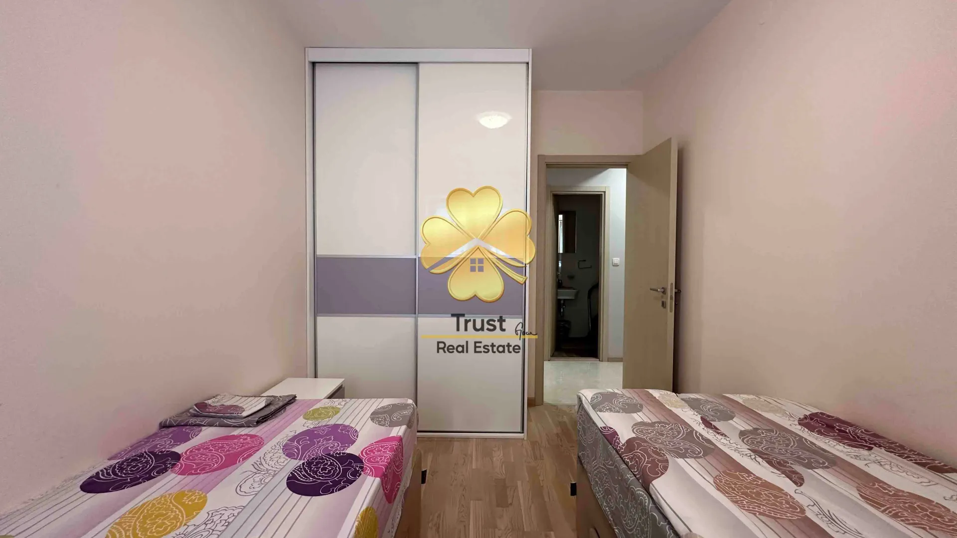 Rent, two bedroom apartment, 65m², City Kvart, Podgorica