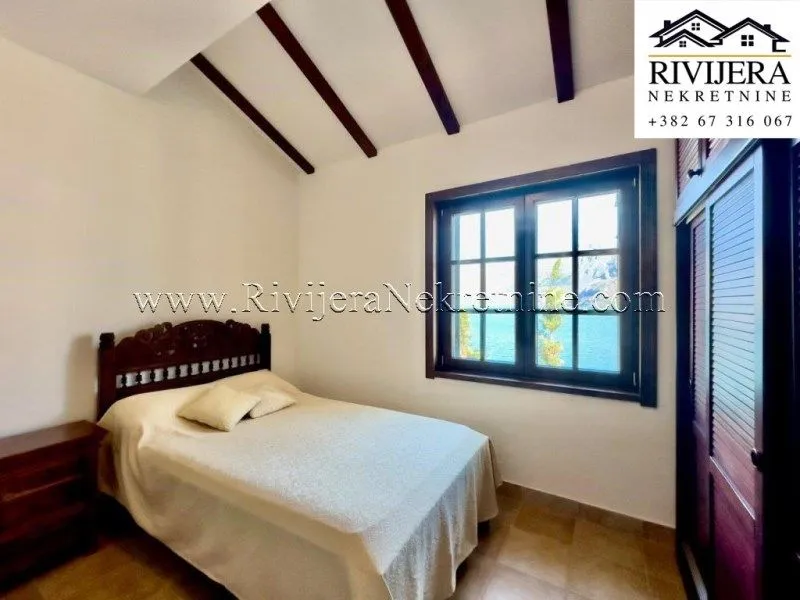 Prodaja, dvosoban stan, 92m², Kostanjica, Kotor