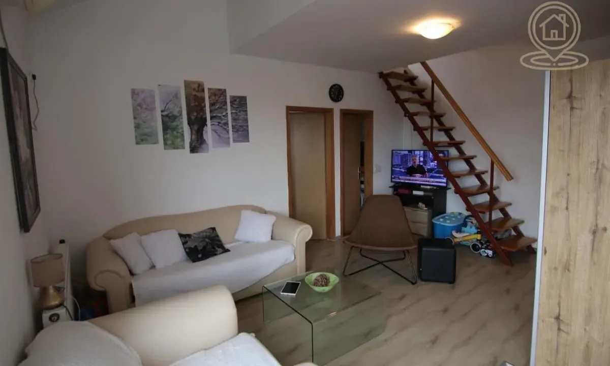 Prodaja, dvosoban stan, 76m², Stari Grad, Beograd