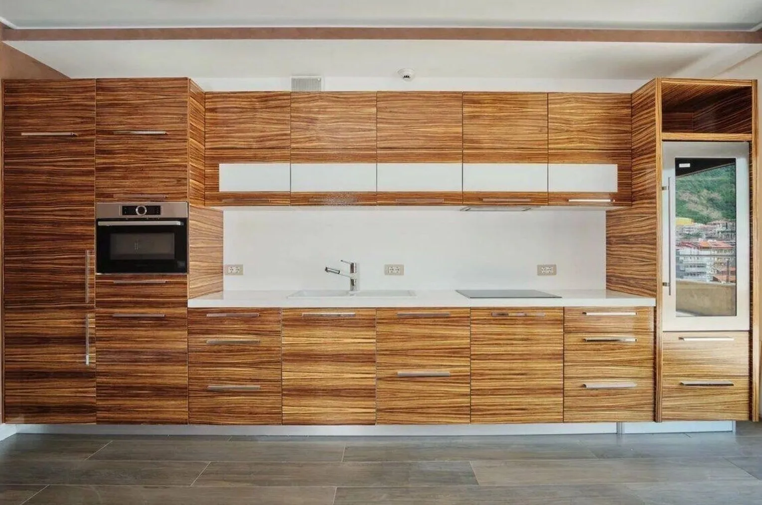 Sale, four bedroom apartment, 350m², Rafailovići, Budva