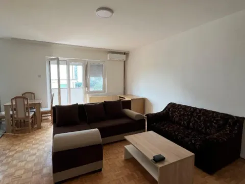 Sale, two bedroom apartment, 49m², Centar, Kragujevac