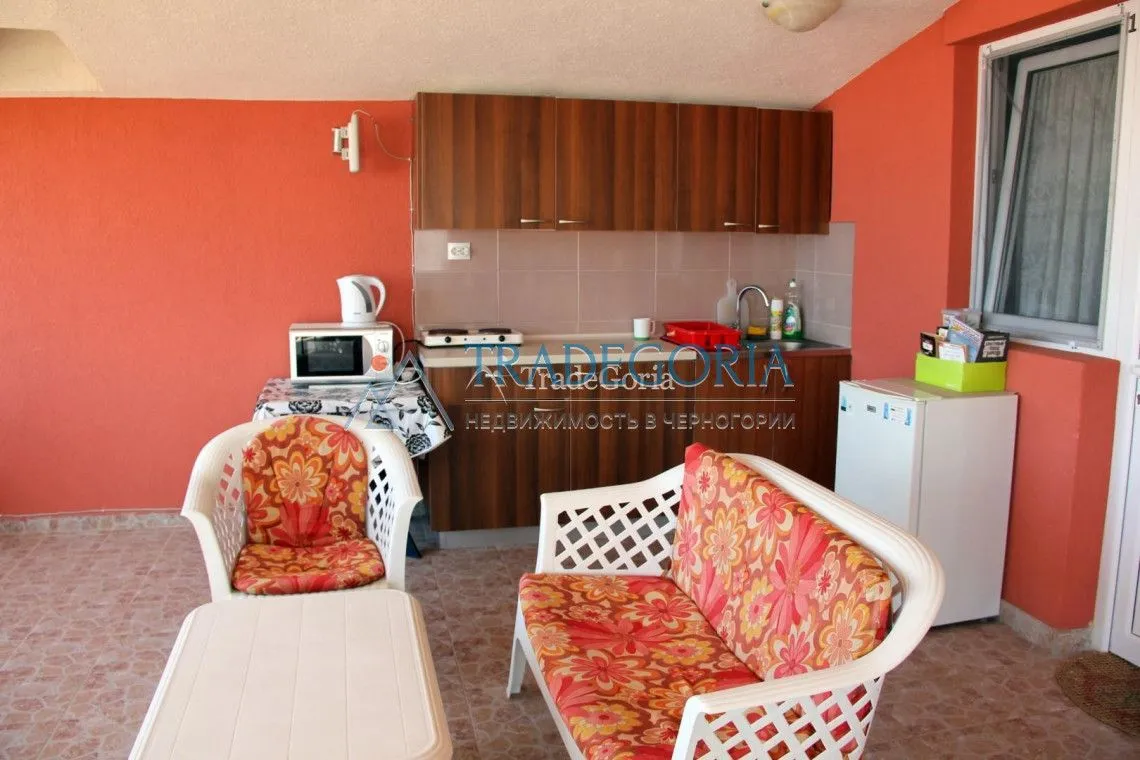 Prodaja, ugostiteljski objekat, 376m², Dobra Voda, Bar