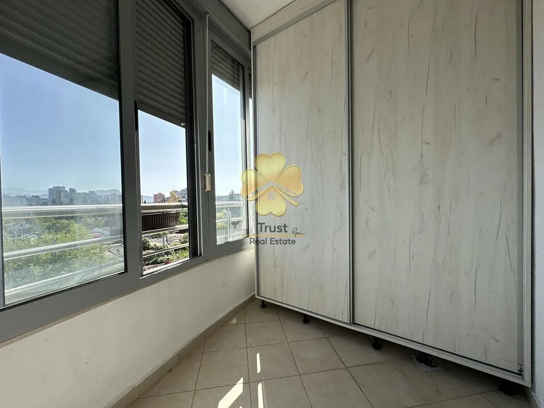 Rent, one bedroom apartment, 40m², Pobrežje, Podgorica