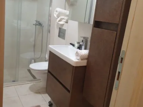 Sale, two bedroom apartment, 64m², Centar, Budva - image 5