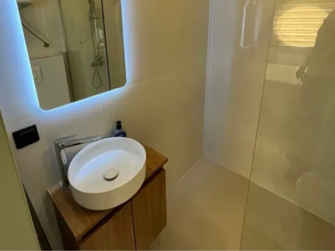 Prodaja, garsonjera, 23m², Bečići, Budva - image 8