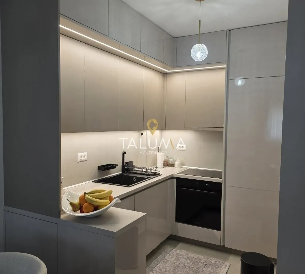 Prodaja, jednosoban stan, 46m², Stari Aerodrom, Podgorica