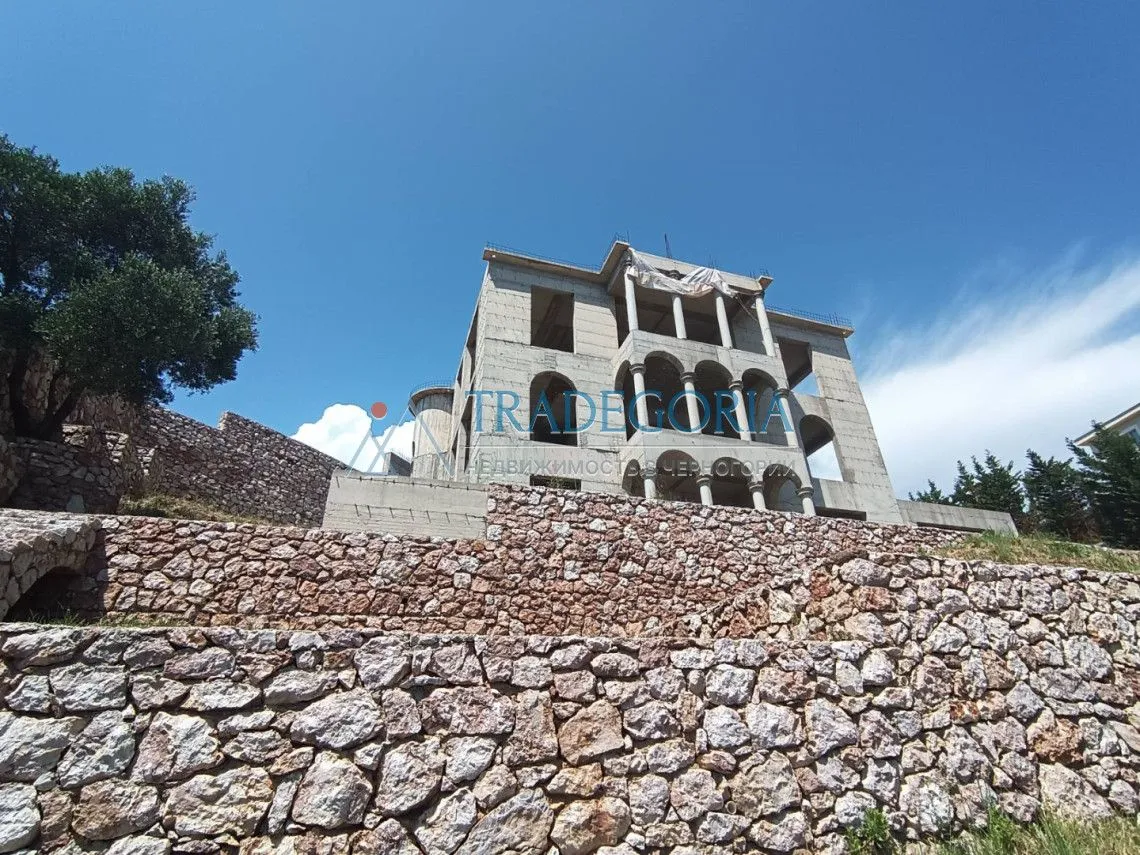 Prodaja, kuća, 1000m², Pržno, Budva