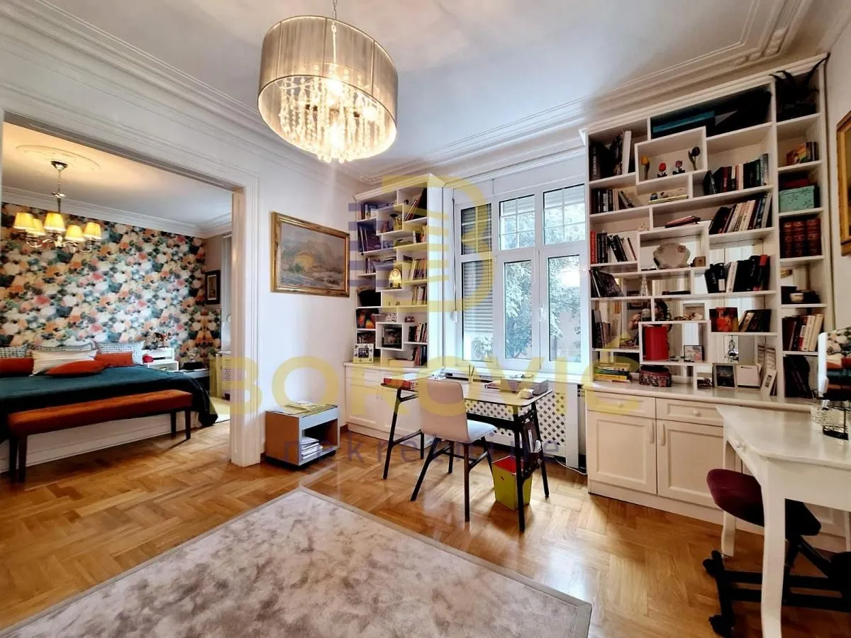 Prodaja, trosoban stan, 90m², Stari Grad, Beograd