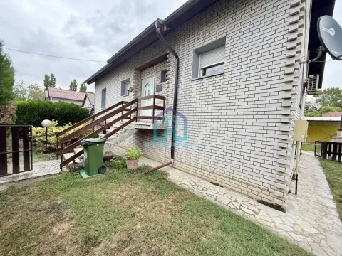 Sale, house, 160m², Slana Bara, Novi Sad Sve Podlokacije - image 37