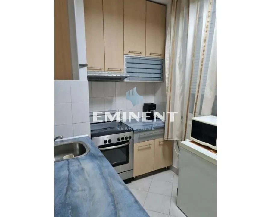 Rent, three bedroom apartment, 84m², Novi Beograd Blok 22, Novi Beograd Sve Podlokacije
