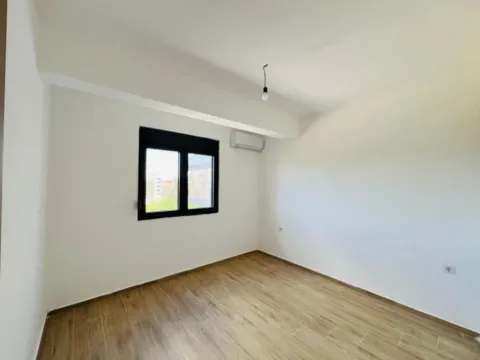 Prodaja, trosoban stan, 100m², Ulcinjsko Polje, Ulcinj - image 11