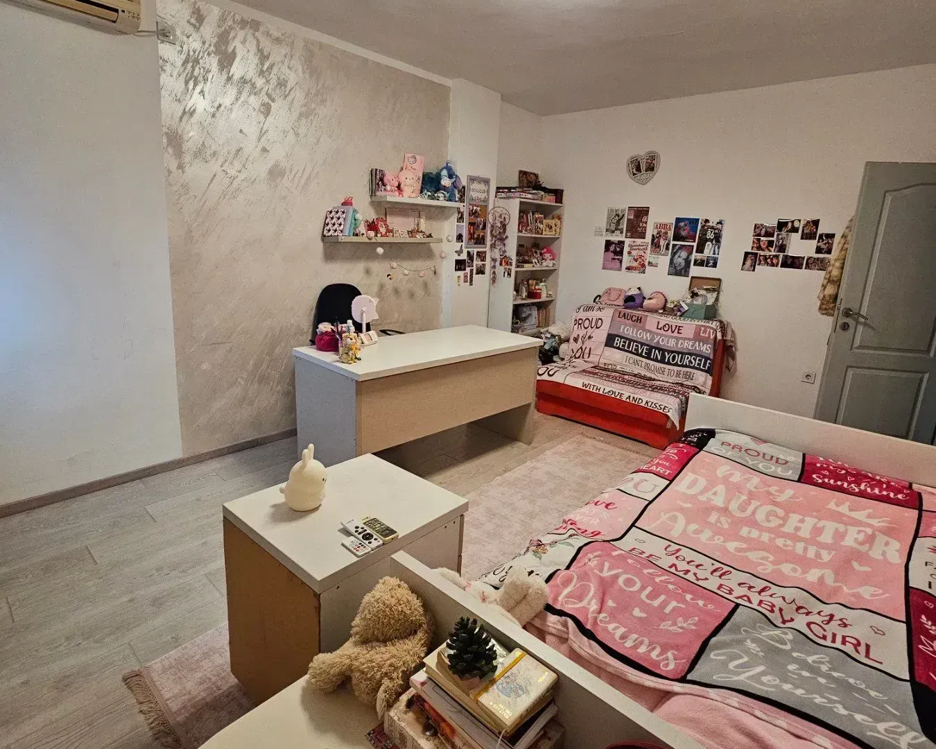 Rent, three bedroom apartment, 100m², Pejton, Podgorica