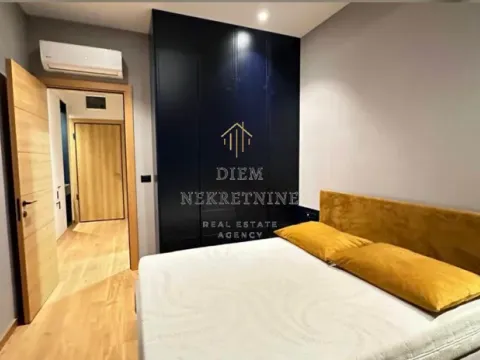 Izdavanje, jednosoban stan, 59m², Podgorica, Crna Gora - image 1