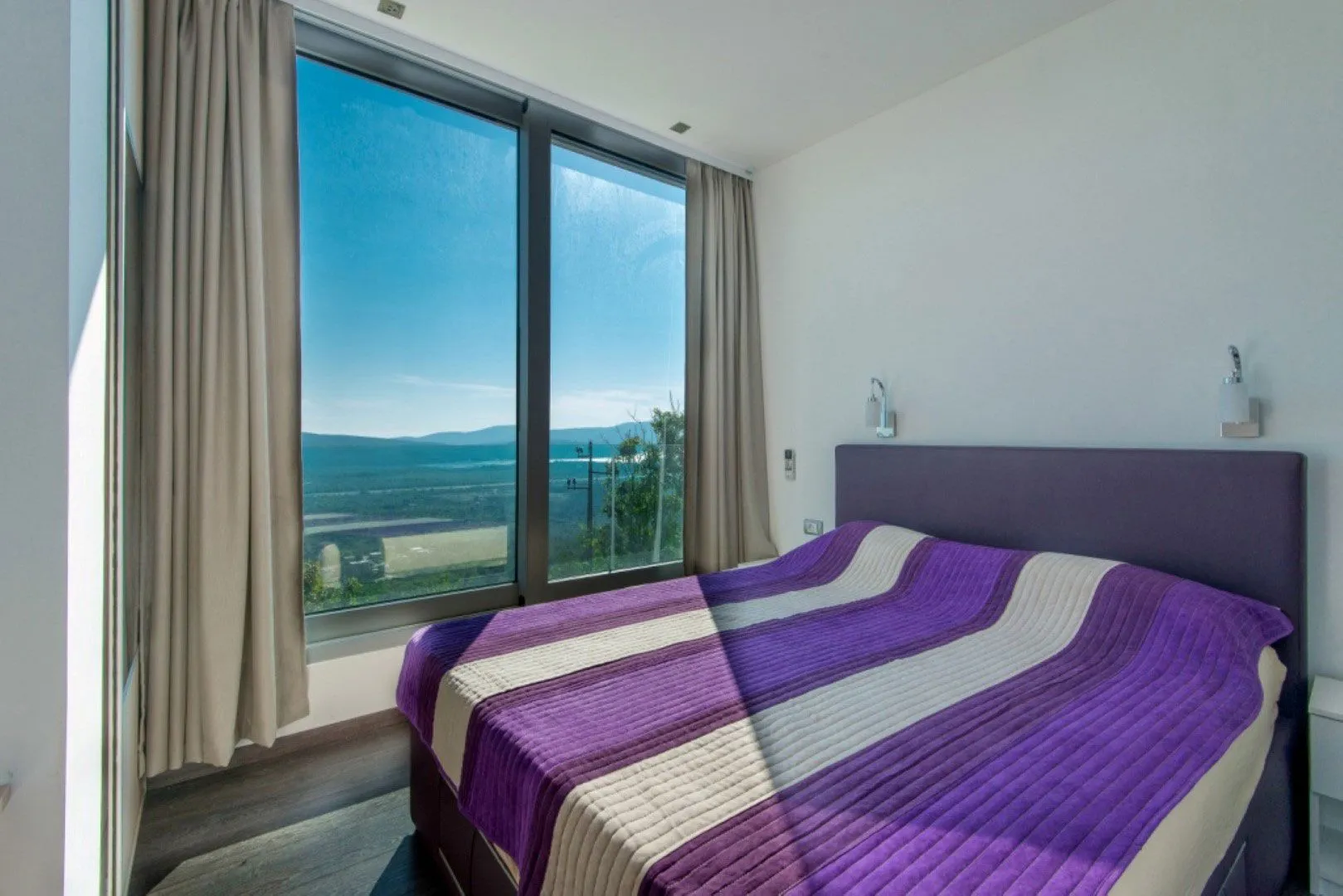 Sale, house, 310m², Kavač, Kotor