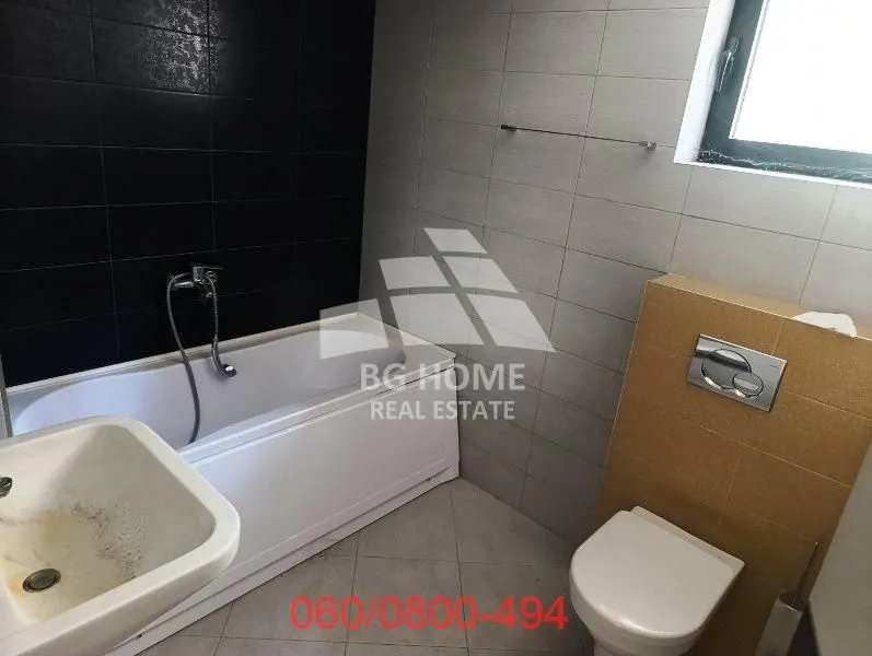 Prodaja, dvosoban stan, 71m², Voždovac Sve Podlokacije, Beograd