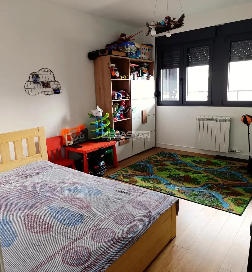 Prodaja, trosoban stan, 84m², Čukarica, Beograd