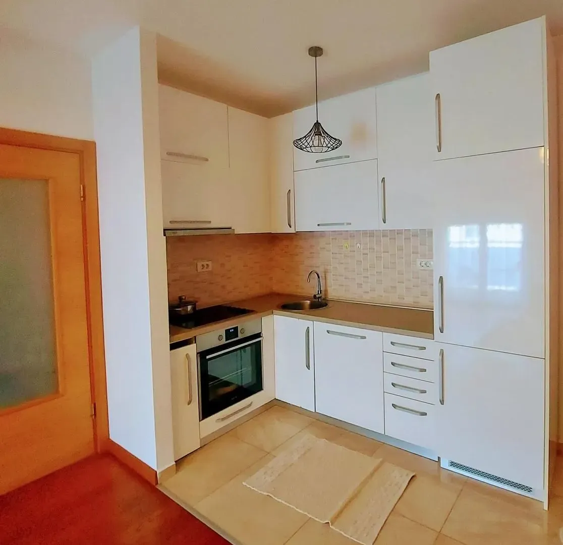Prodaja, dvosoban stan, 65m², Ljubović, Podgorica