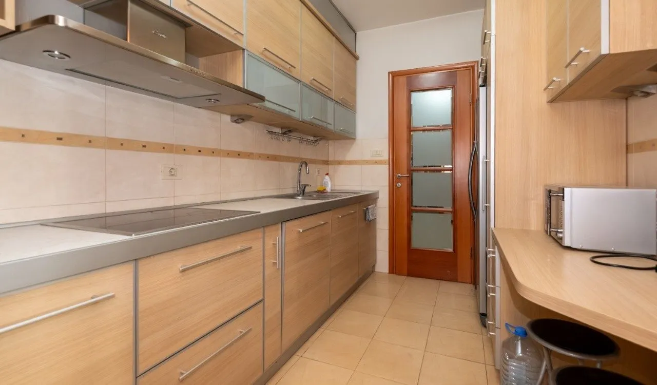 Prodaja, trosoban stan, 140m², Preko Morače, Podgorica