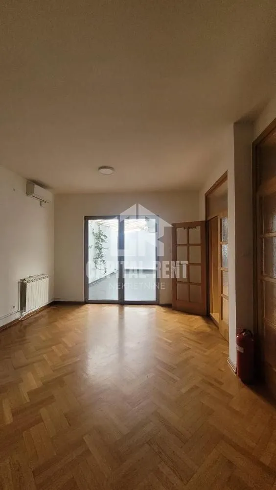 Rent, office space, 540m², Južni Bulevar, Vračar Sve Podlokacije